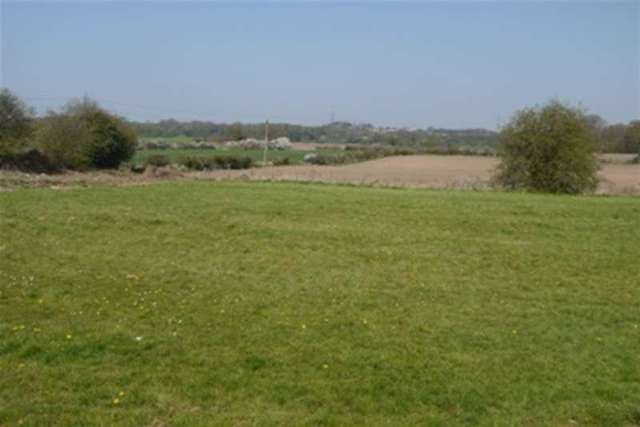  Image of 3 bedroom Detached house to rent in Farm Road Weaverham Northwich CW8 at Northwich, CW8 3PG