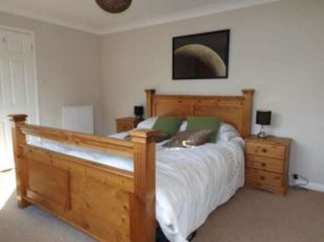  Image of 3 bedroom Detached house for sale in Brooklands Close Farnham GU9 at Farnham Surrey Heath End, GU9 9BT