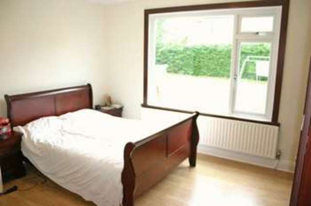  Image of 5 bedroom Detached house to rent in Farrar Lane Adel Leeds LS16 at Farrar Lane Adel Leeds, LS16 7AA