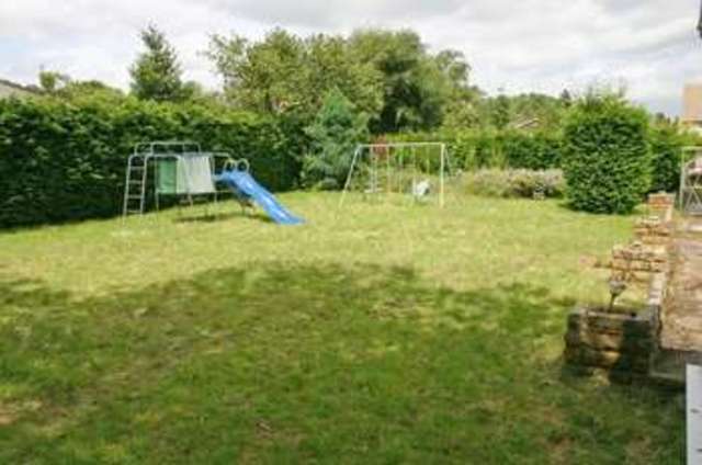  Image of 5 bedroom Detached house to rent in Farrar Lane Adel Leeds LS16 at Farrar Lane Adel Leeds, LS16 7AA