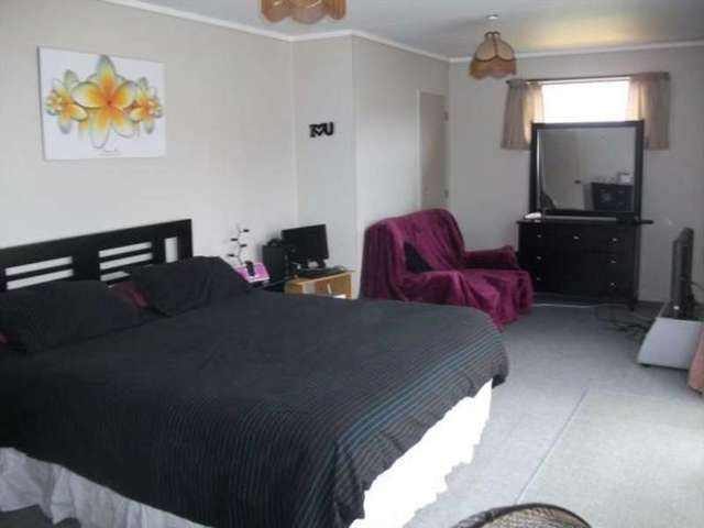  Image of House Share to rent in Fellows Road London NW3 at Fellows Road  London, NW3 3LH