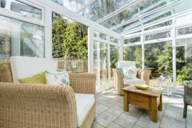  Image of 3 bedroom Semi-Detached house for sale in Finchdean Road Rowland