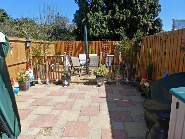  Image of 3 bedroom Town House for sale in Meadow Place Havant PO9 at Havant Hampshire Havant, PO9 1EF