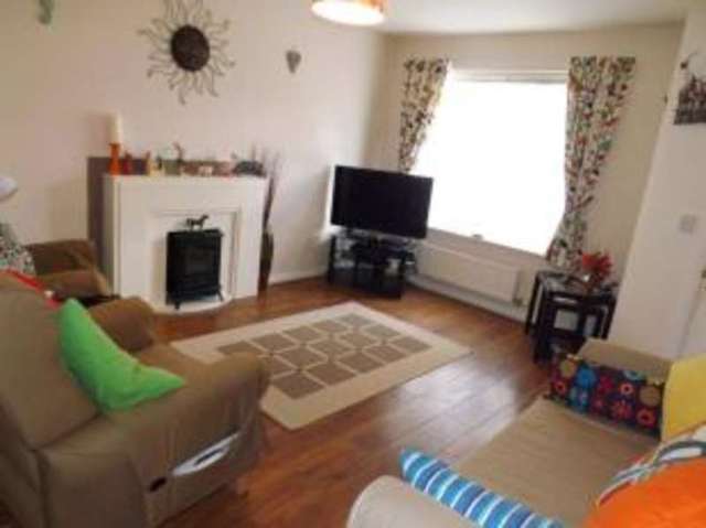  Image of 3 bedroom Semi-Detached house for sale in Fisher Close Sutton-in-Ashfield NG17 at Sutton-in-Ashfield Nottinghamshire Stanton Hill, NG17 2AA