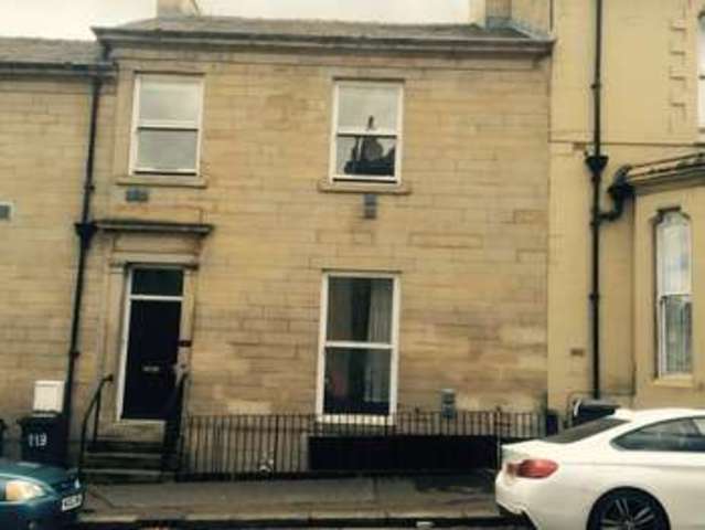  Image of 5 bedroom Terraced house to rent in Fitzwilliam Street Huddersfield HD1 at Fitzwilliam Street  Huddersfield, HD1 5PS