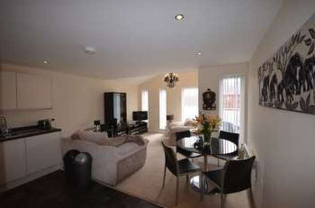  Image of 2 bedroom Flat to rent in Hardhorn Road Poulton-Le-Fylde FY6 at Hardhorn Road  Poulton-Le-Fylde, FY6 7SR
