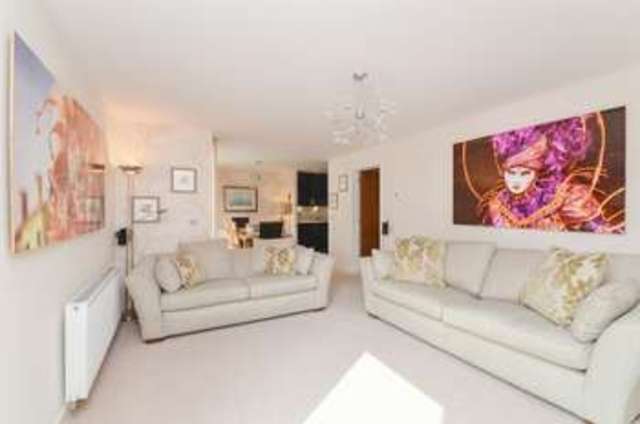  Image of 2 bedroom Flat for sale in Kimmerghame Path Edinburgh EH4 at Kimmerghame Path Fettes Edinburgh, EH4 2GN
