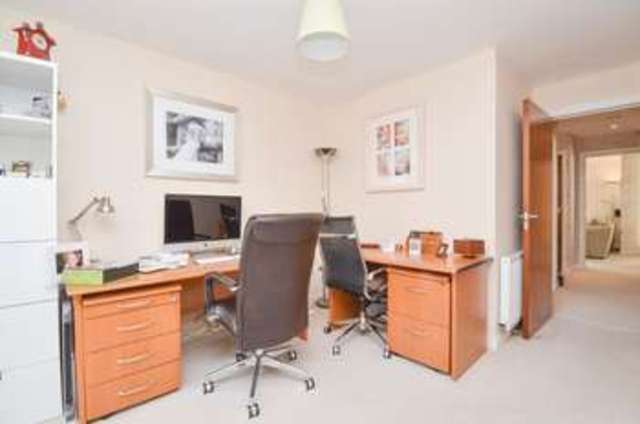  Image of 2 bedroom Flat for sale in Kimmerghame Path Edinburgh EH4 at Kimmerghame Path Fettes Edinburgh, EH4 2GN