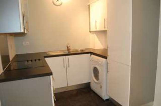  Image of 2 bedroom Flat to rent in Fletcher Court Radcliffe Manchester M26 at Fletcher Court Radcliffe Manchester, M26 1PZ