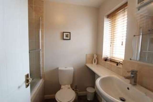  Image of 3 bedroom Detached house for sale in Florin Drive Kingswood Hull HU7 at Florin Drive Kingswood Hull, HU7 3JH