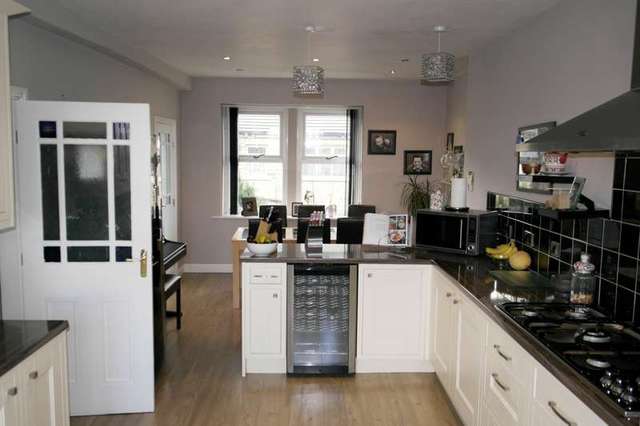  Image of 5 bedroom Terraced house for sale in Frances Street Farsley Pudsey LS28 at Farsley, LS28 5BL