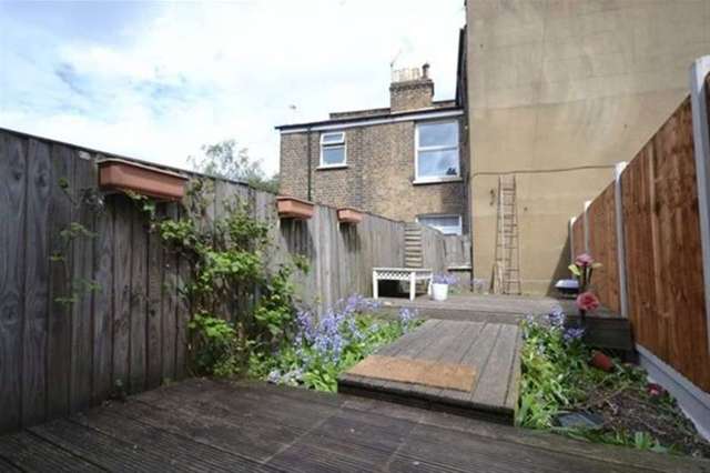  Image of 2 bedroom Flat for sale in Francis Road London E10 at London, E10 6NT