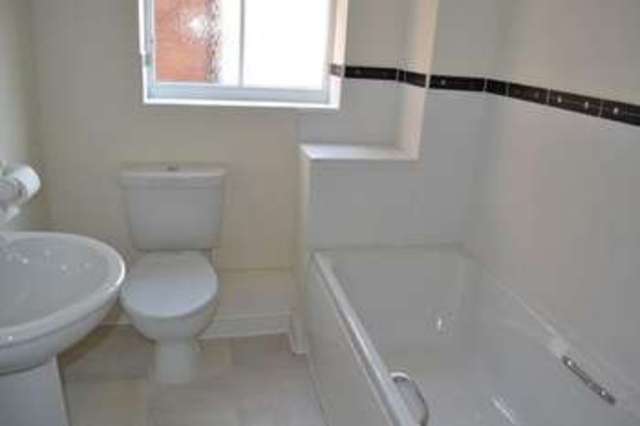  Image of 3 bedroom Terraced house to rent in Franklin Mews Barton-upon-Humber DN18 at Franklin Mews  Barton-Upon-Humber, DN18 5SA