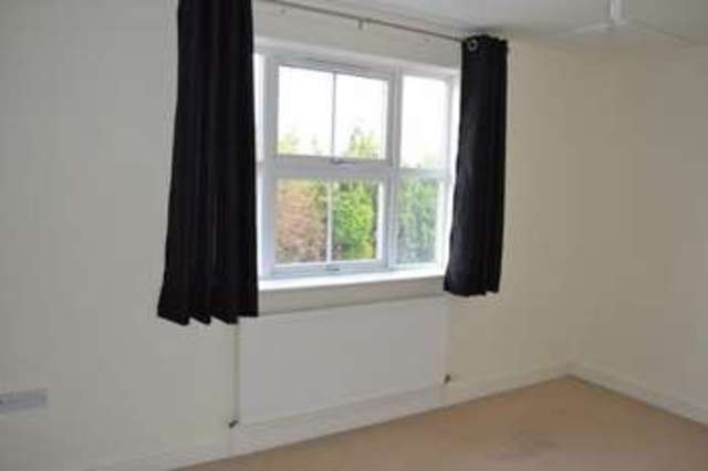  Image of 3 bedroom Terraced house to rent in Franklin Mews Barton-upon-Humber DN18 at Franklin Mews  Barton-Upon-Humber, DN18 5SA