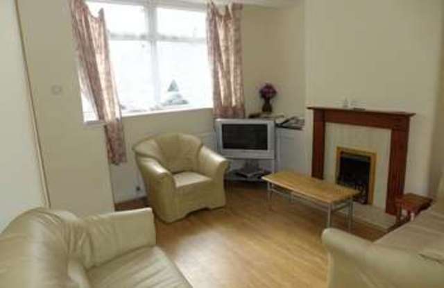  Image of 3 bedroom Semi-Detached house for sale in Frome Drive Manchester M8 at Frome Drive  Crumpsall, M8 0GA