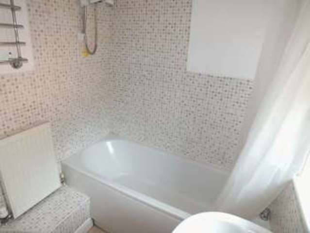  Image of 3 bedroom Semi-Detached house to rent in Furlong Road Tunstall Stoke-on-Trent ST6 at Furlong Road  Tunstall, ST6 5UN