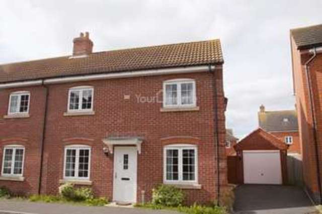  Image of 3 bedroom Semi-Detached house to rent in Gabriel Crescent Lincoln LN2 at Gabriel Crescent  Lincoln, LN2 4ZD