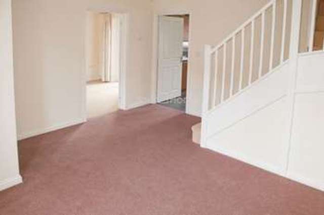  Image of 3 bedroom Semi-Detached house to rent in Gabriel Crescent Lincoln LN2 at Gabriel Crescent  Lincoln, LN2 4ZD