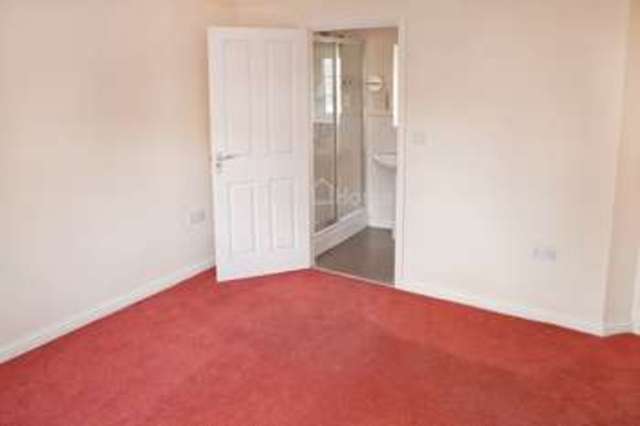  Image of 3 bedroom Semi-Detached house to rent in Gabriel Crescent Lincoln LN2 at Gabriel Crescent  Lincoln, LN2 4ZD