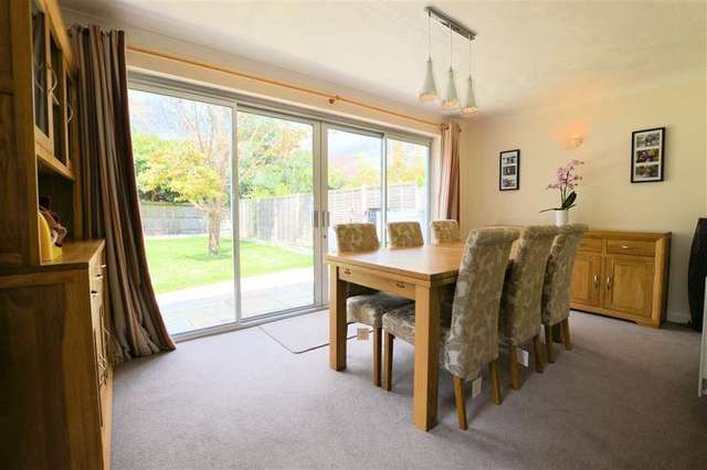  Image of 4 bedroom Detached house for sale in Garland Close Burghfield Common Reading RG7 at Burghfield Common  Reading, RG7 3JX