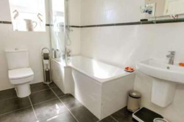  Image of 6 bedroom Detached house for sale in King John Road Gillingham SP8 at Gillingham Dorset Peacemarsh, SP8 4PG