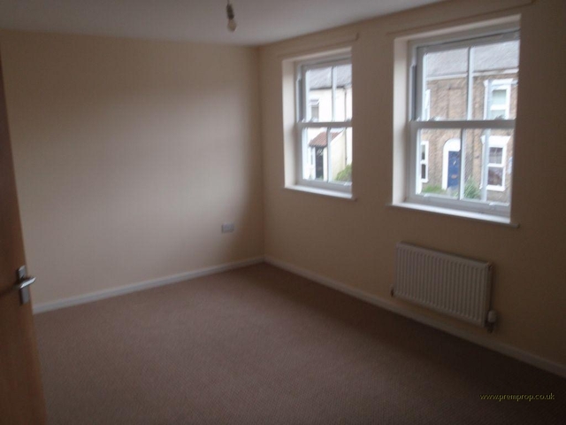  Image of 2 bedroom Terraced house to rent in Gladstone Street Norwich NR2 at Norwich, NR2 3BH