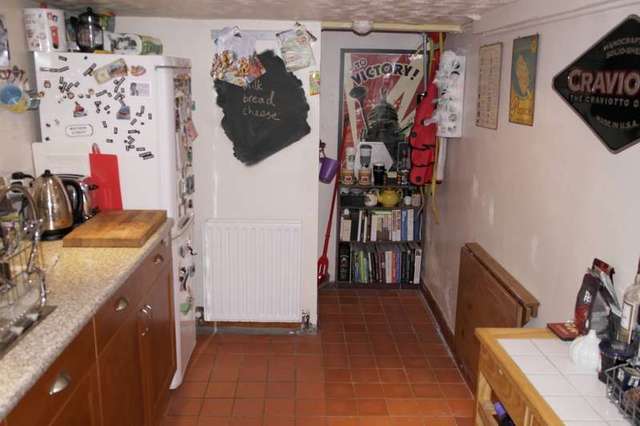  Image of 1 bedroom Detached house for sale in Gladstone Street Farsley Pudsey LS28 at Farsley, LS28 5HZ