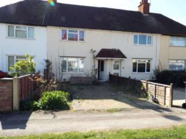  Image of 3 bedroom Terraced house for sale in Glebe Road Letchworth Garden City SG6 at Letchworth Garden City Hertfordshire Norton, SG6 1DZ