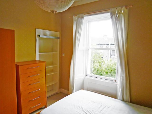  Image of 2 bedroom Flat to rent in Glen Street Edinburgh EH3 at Tollcross Edinburgh Edinburgh, EH3 9JF
