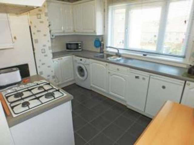  Image of 2 bedroom Flat for sale in Glenure Loan Edinburgh EH4 at Edinburgh Midlothian Cramond, EH4 7LW