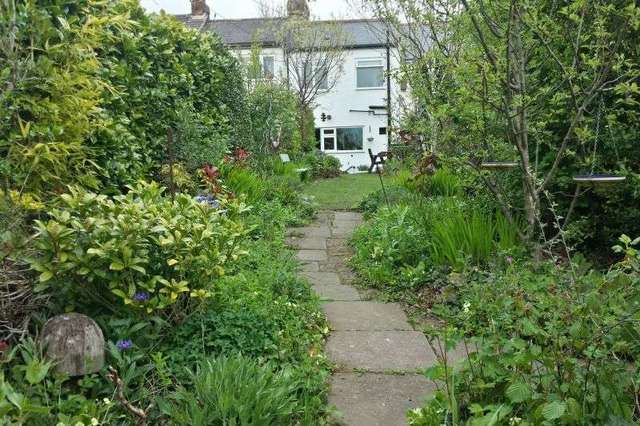  Image of 2 bedroom Cottage for sale in Globe Hill Woodbury Exeter EX5 at Globe Hill  Woodbury, EX5 1JW
