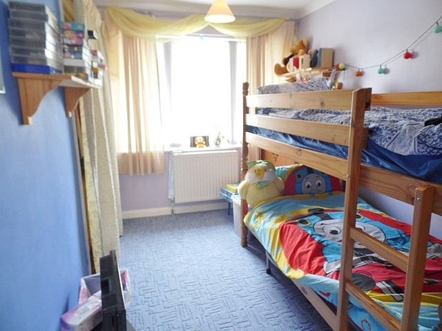  Image of 3 bedroom Semi-Detached house for sale in Gloucester Road Waterlooville PO7 at Gloucester Road  Waterlooville, PO7 7BJ