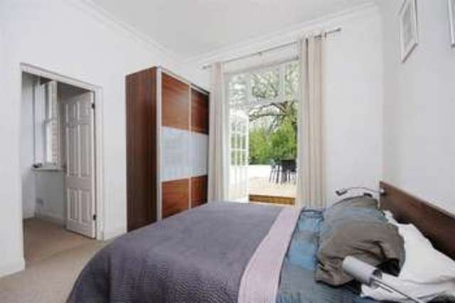  Image of 2 bedroom Flat to rent in Goldhurst Terrace London NW6 at Goldhurst Terrace South Hampstead London, NW6 3HN