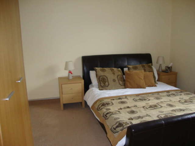  Image of 3 bedroom Flat to rent in Goldington Street London NW1 at London, NW1 1UG