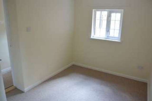  Image of 3 bedroom Flat for sale in Gordon Road Whitehall Bristol BS5 at Gordon Road Whitehall Bristol, BS5 7EE