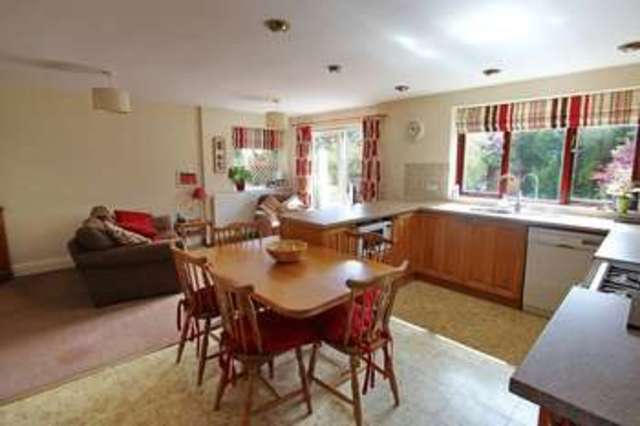  Image of 4 bedroom Semi-Detached house for sale in Grasmere Avenue Whitefield Manchester M45 at Grasmere Avenue Whitefield Manchester, M45 7GN
