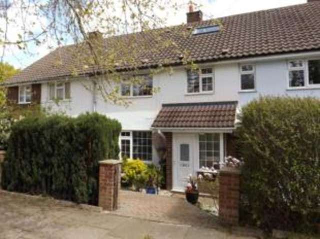  Image of 5 bedroom Terraced house for sale in Grassy Close Hemel Hempstead HP1 at Hemel Hempstead Hertfordshire Boxmoor, HP1 3QR
