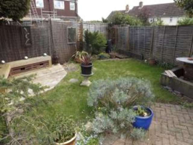  Image of 5 bedroom Terraced house for sale in Grassy Close Hemel Hempstead HP1 at Hemel Hempstead Hertfordshire Boxmoor, HP1 3QR