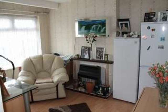  Image of 3 bedroom Semi-Detached house for sale in Great Cambridge Road Enfield EN1 at Great Cambridge Road Enfield EN1 Enfield, EN1 4SZ