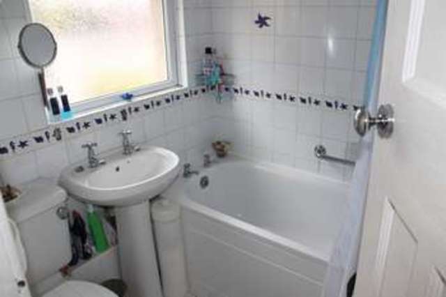  Image of 3 bedroom Semi-Detached house for sale in Great Cambridge Road Enfield EN1 at Great Cambridge Road Enfield EN1 Enfield, EN1 4SZ