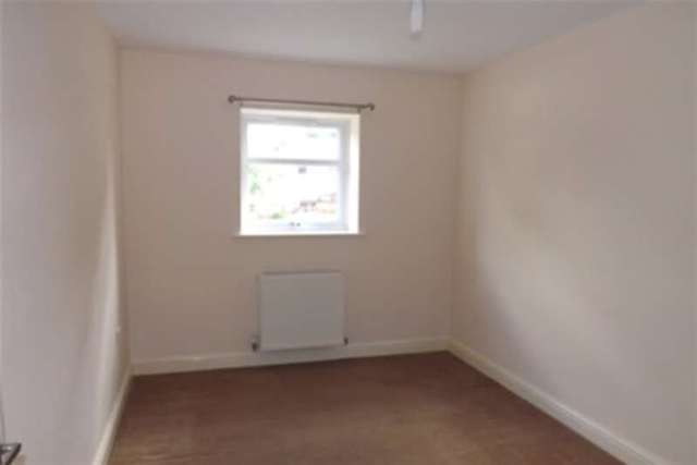  Image of 4 bedroom Detached house to rent in Great Hampton Street Wolverhampton WV1 at Wolverhampton, WV1 4AY