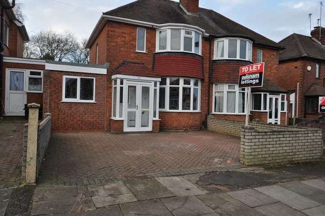  Image of 2 bedroom Semi-Detached house to rent in Great Stone Road Northfield Birmingham B31 at Great Stone Road Northfield Birmingham, B31 2LS