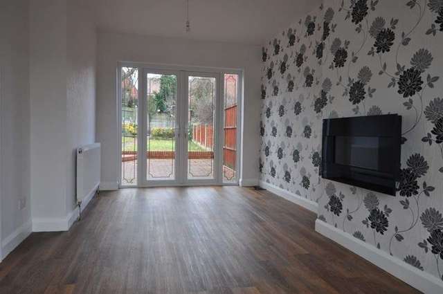  Image of 2 bedroom Semi-Detached house to rent in Great Stone Road Northfield Birmingham B31 at Great Stone Road Northfield Birmingham, B31 2LS