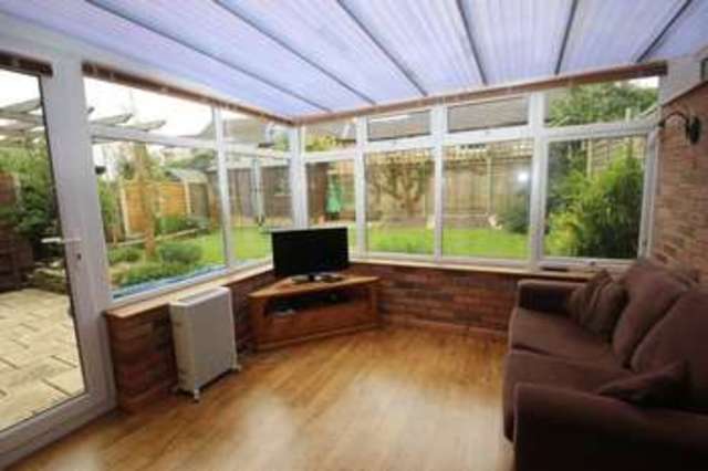  Image of 3 bedroom Semi-Detached house for sale in Green Close Studley B80 at Green Close  Studley, B80 7QF
