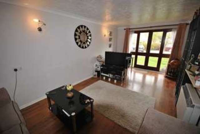  Image of 2 bedroom Flat for sale in Green Court Thorpe St. Andrew Norwich NR7 at Green Court Thorpe St Andrew Norwich, NR7 0LQ