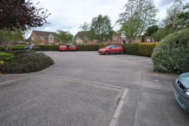  Image of 2 bedroom Flat for sale in Green Court Thorpe St. Andrew Norwich NR7 at Green Court Thorpe St Andrew Norwich, NR7 0LQ