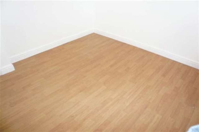  Image of 1 bedroom Flat to rent in Green Lanes London N16 at London, N16 9DJ