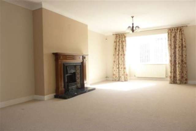  Image of 4 bedroom Detached house to rent in Church Lane Bramshall Uttoxeter ST14 at Uttoxeter, ST14 5BQ
