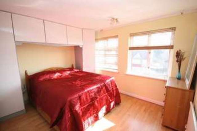  Image of 2 bedroom Flat to rent in Greenford Road Sudbury Hill Harrow HA1 at Greenford Road  Harrow, HA1 3QG