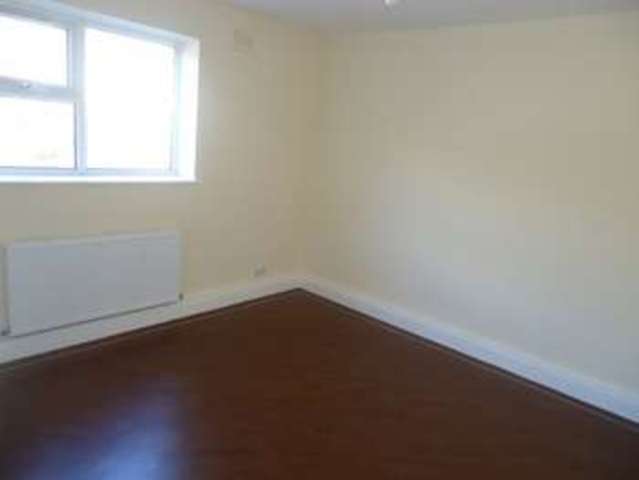  Image of 3 bedroom Flat to rent in Hardy Street Liverpool L1 at Grenville Court 8A Hardy Street Liverpool, L1 5EF